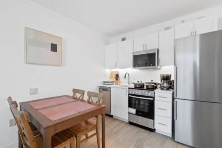 2Br 3Ba Ocean Front Condo On The Boardwalk Cozysuites Atlantic City Eksteriør bilde