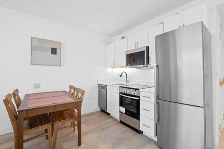 2Br 3Ba Ocean Front Condo On The Boardwalk Cozysuites Atlantic City Eksteriør bilde
